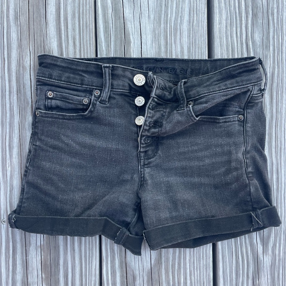 AMERICAN EAGLE Black Stretch Jean Shorts Size 2